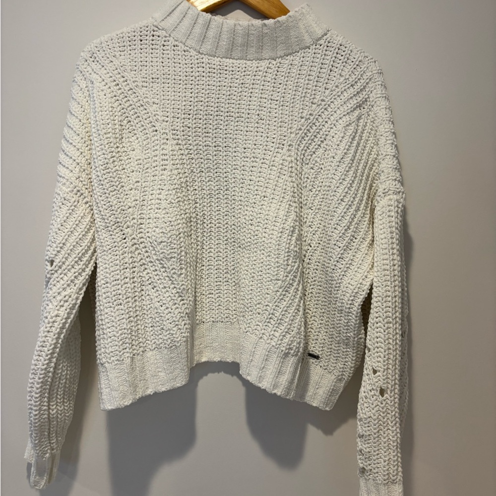 Hollister Cream Knit Sweater